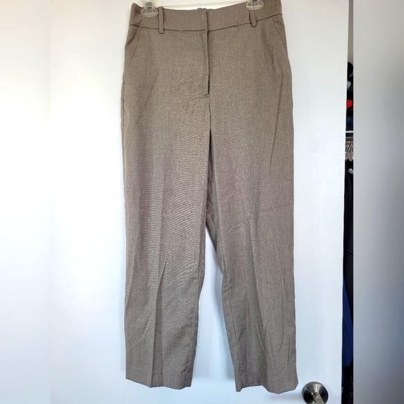 2/$20 👖 Trousers, Size 8 - Picture 1 of 4